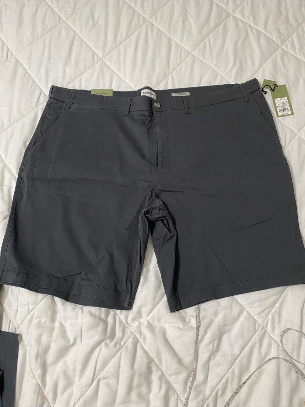 Goodfellow & Co Men’s Black Flat Front Chino Shorts 50 w